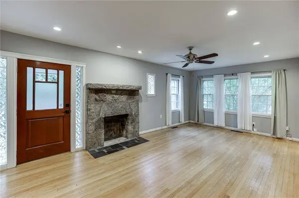 2657 Old Norcross RD, Tucker, GA 30084