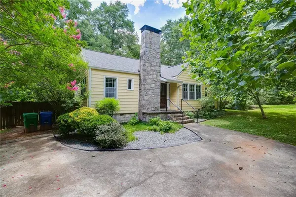 2657 Old Norcross RD, Tucker, GA 30084
