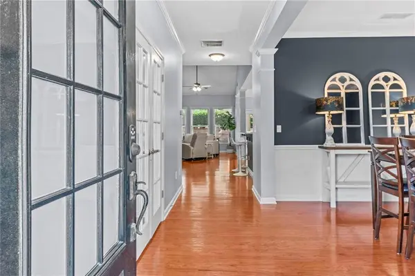 7525 Brookstone CIR, Flowery Branch, GA 30542