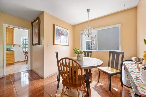 665 Hennipen ST, Pomona, CA 91768