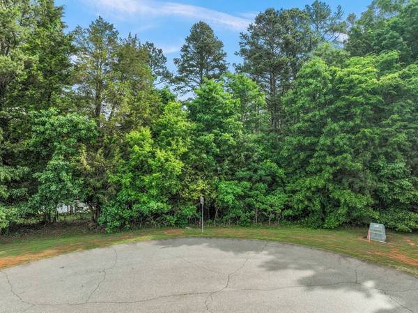 Lawsons Drive, Clarksville, VA 23927