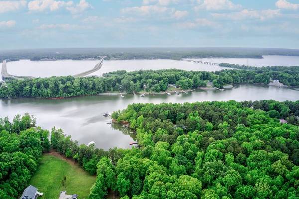 19 Ferry Hill Trail, Clarksville, VA 23927