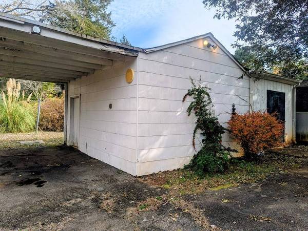 821 W Sycamore Street, Chase City, VA 23924