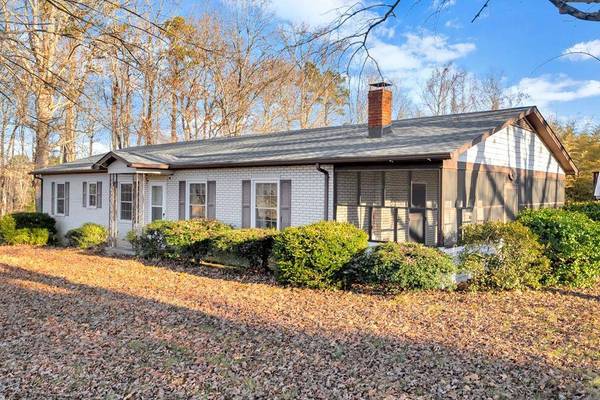 4049 Highway 58, Buffalo Junction, VA 24529