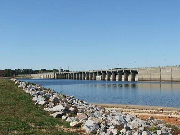 Mcmillan Place, Clarksville, VA 23927