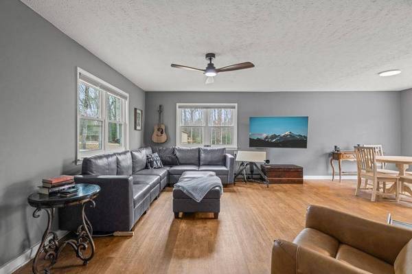 399 Lewis Road, Chester, VA 23927