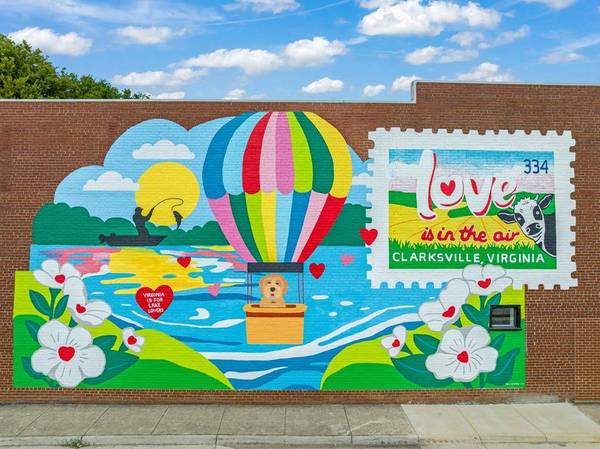 1638 Kingswood Road, Buffalo Junction, VA 24529