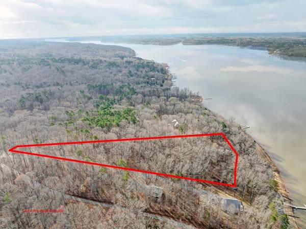 Sunset Boulevard, Clarksville, VA 23927