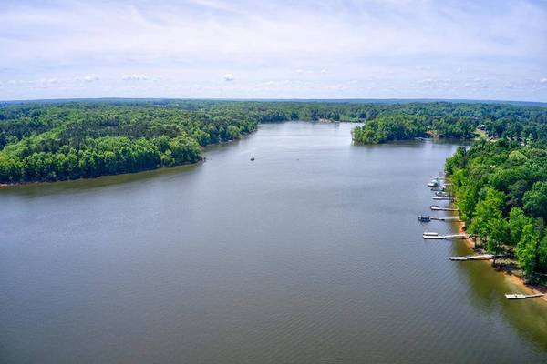 136 Lakefront Drive, Clarksville, VA 23927