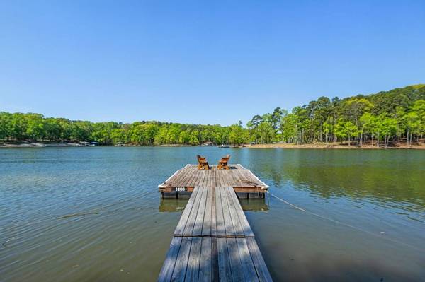 552 Oak Run, Clarksville, VA 23927