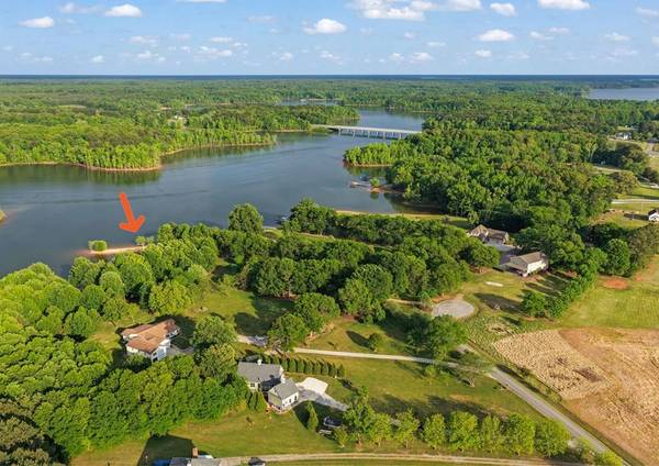 165 Plank Shore Drive, Boydton, VA 23917