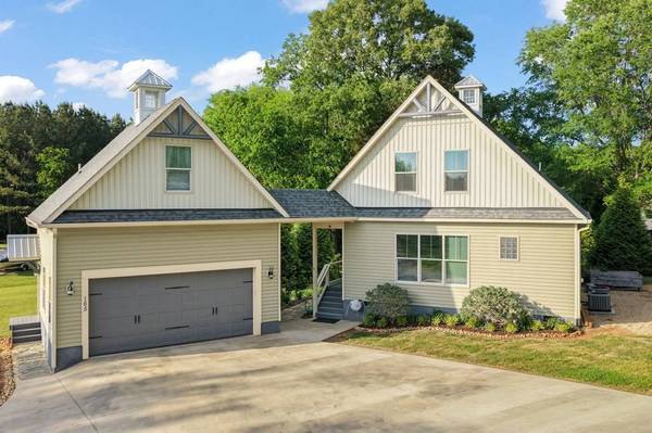 165 Plank Shore Drive, Boydton, VA 23917