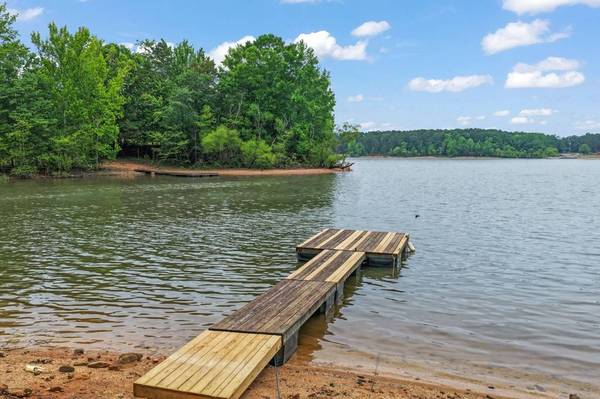 263 Meadowlark Lane, Buffalo Junction, VA 24569