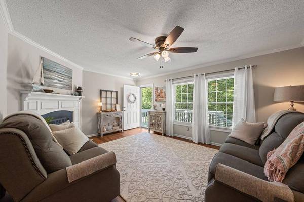 1154 Lakefront Drive, Clarksville, VA 23927