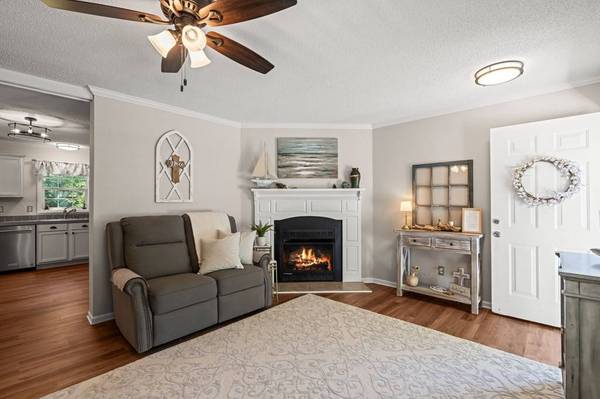 1154 Lakefront Drive, Clarksville, VA 23927