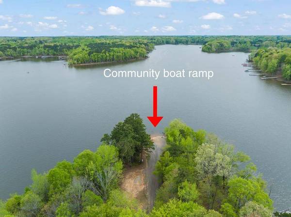 1154 Lakefront Drive, Clarksville, VA 23927