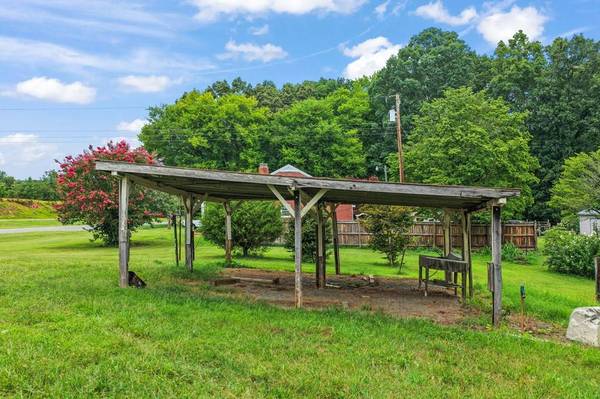 2317 Highway 58 West, Buffalo Junction, VA 23926