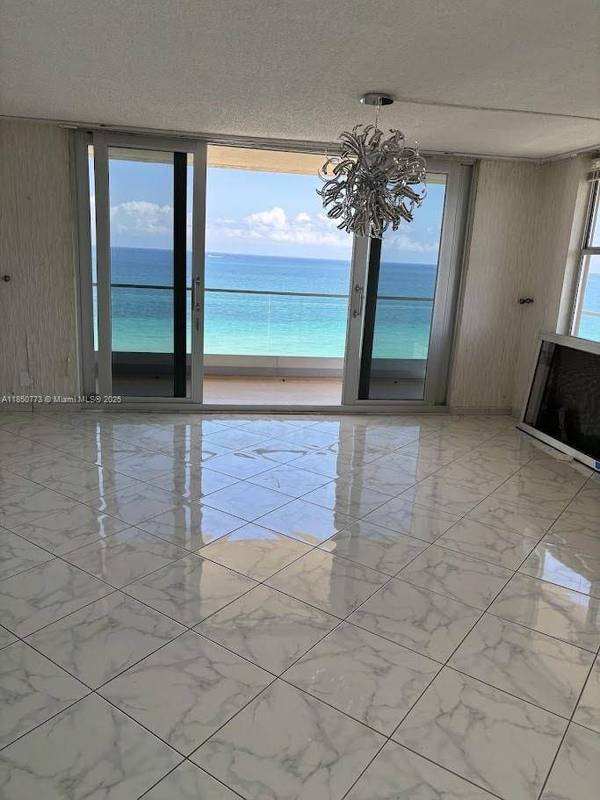 1920 S Ocean Dr #16B, Hallandale Beach, FL 33009