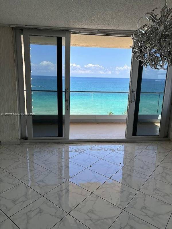 1920 S Ocean Dr #16B, Hallandale Beach, FL 33009