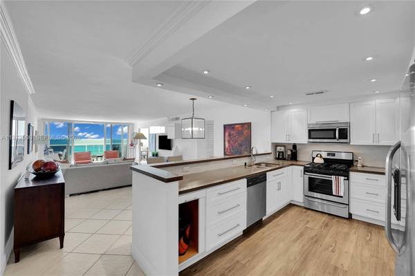 3140 S Ocean Dr #604, Hallandale Beach, FL 33009
