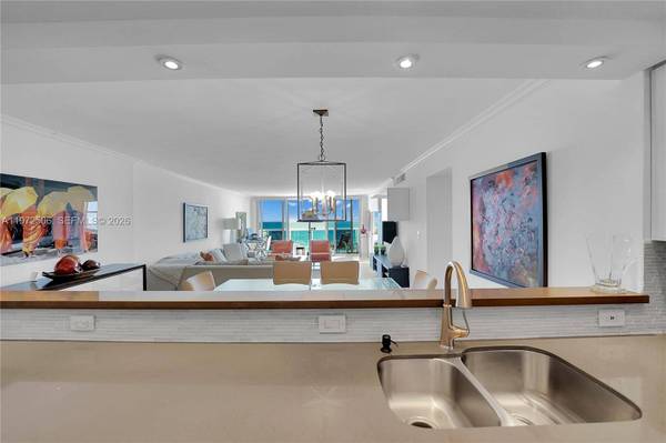 3140 S Ocean Dr #604, Hallandale Beach, FL 33009