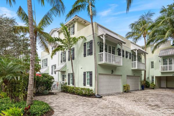1615 NE 2ND CT #1615