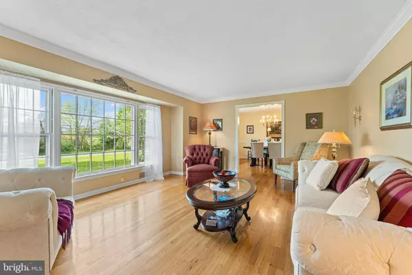 109 WILLOW RD, Belle Mead, NJ 08502