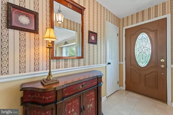 109 WILLOW RD, Belle Mead, NJ 08502