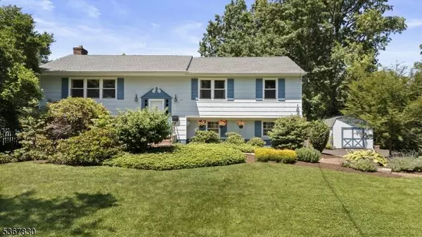 179 N Middaugh St, Somerville Boro, NJ 08876