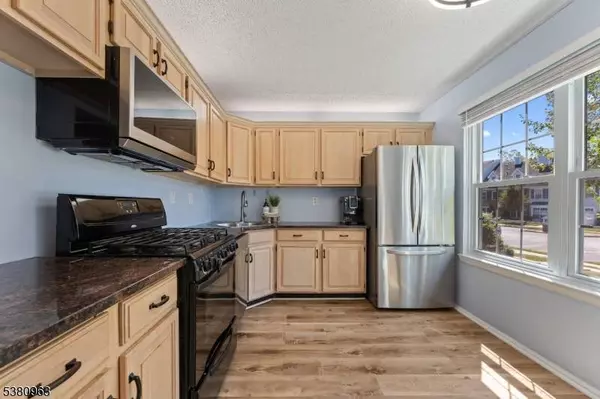 103 Red Crest Ln Ondo, Branchburg Twp., NJ 08876