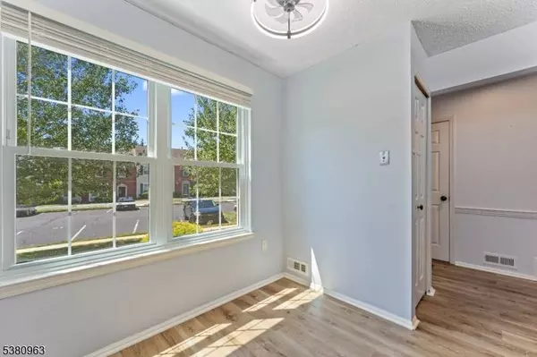 103 Red Crest Ln Ondo, Branchburg Twp., NJ 08876