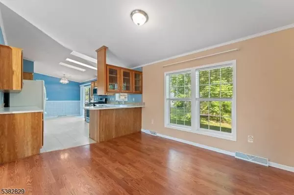 2 Edelweiss Way, White Twp., NJ 07823