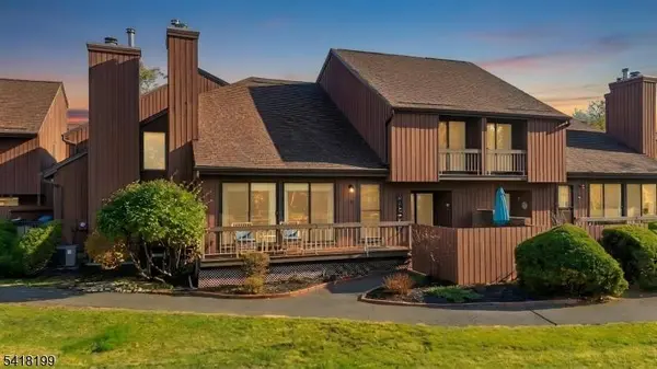 29 Bloomingdale Dr #2B, Hillsborough Twp., NJ 08844