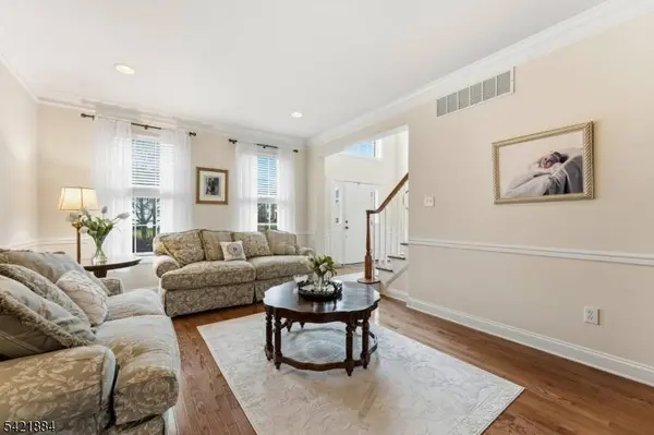 26 Rouser Way, Hillsborough Twp., NJ 08844