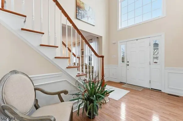 26 Rouser Way, Hillsborough Twp., NJ 08844