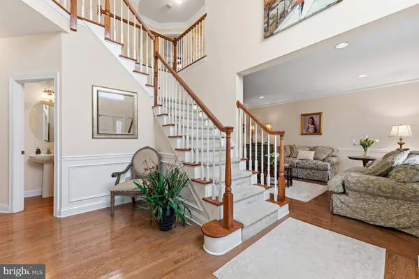 26 ROUSER WAY, Hillsborough, NJ 08844