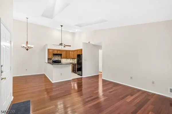 4006 Crawford Ct, Bridgewater Twp., NJ 08807