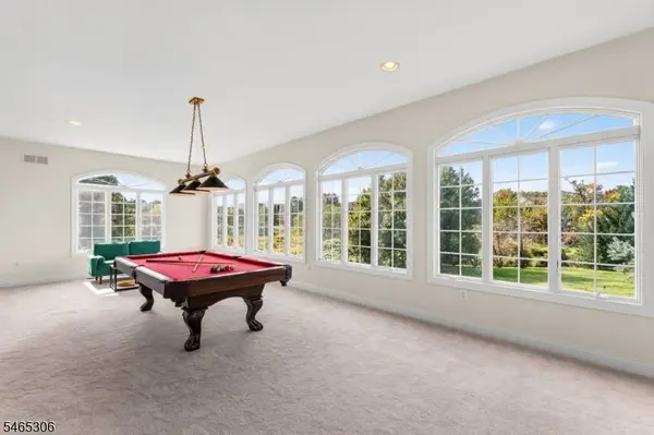 10 Raker Ct, Hillsborough Twp., NJ 08844