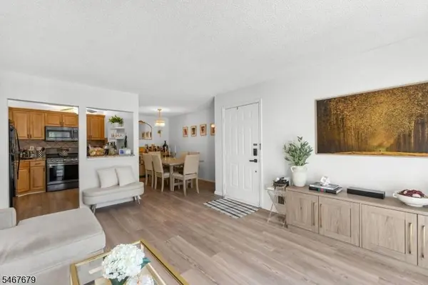 1009 Breckenridge Dr, Branchburg Twp., NJ 08876
