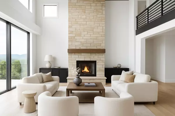 Should You Stage Your Castle Rock Luxury Home with 2025 Trends?