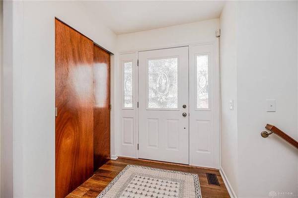 8030 Talbrook Court, Centerville, OH 45458