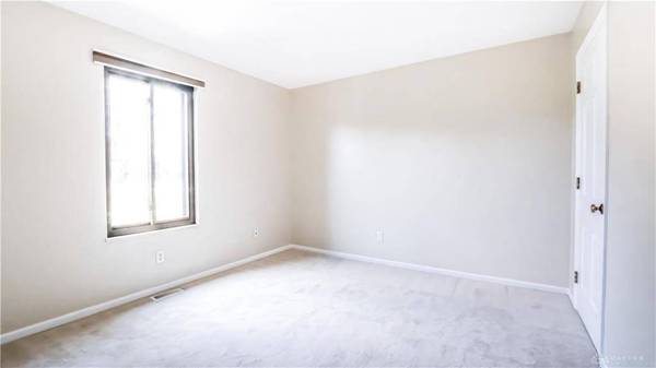 1918 Washington South Drive, Washington Twp, OH 45458