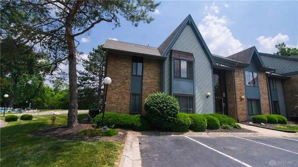 1918 Washington South Drive, Washington Twp, OH 45458