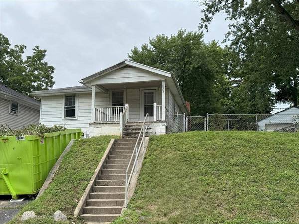 2305 Keenan Avenue, Dayton, OH 45414