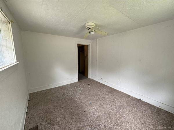 2305 Keenan Avenue, Dayton, OH 45414