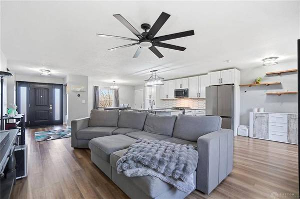 1455 Ambridge Road, Centerville, OH 45459