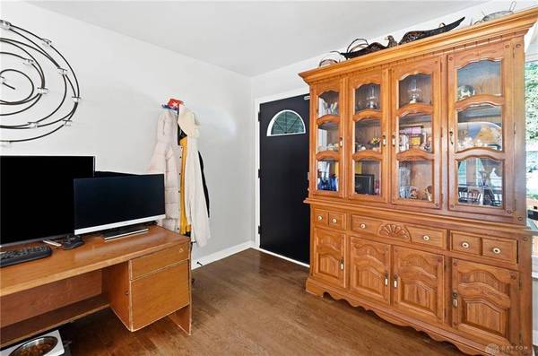 1466 S Central Drive, Beavercreek, OH 45432