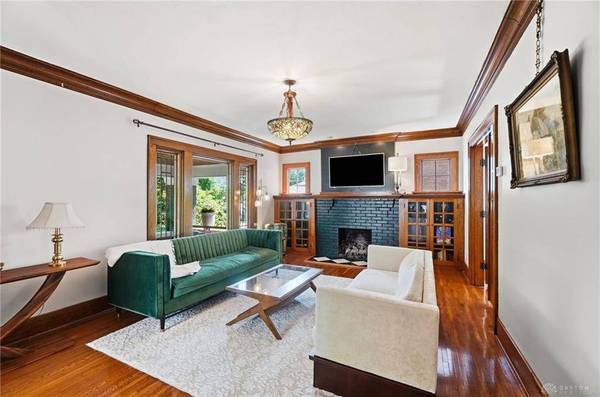 64 Patterson Road, Oakwood, OH 45419