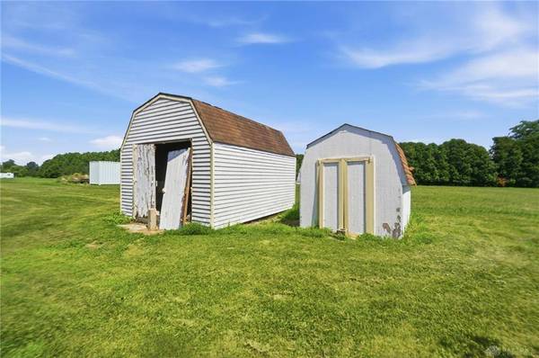 8601 Lochard Road, Sidney, OH 45365