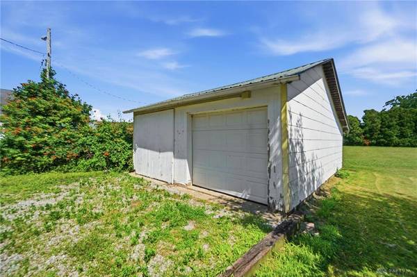 8601 Lochard Road, Sidney, OH 45365